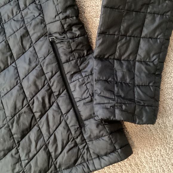 North Face Thermoball puffer jacket - Picture 3 of 9